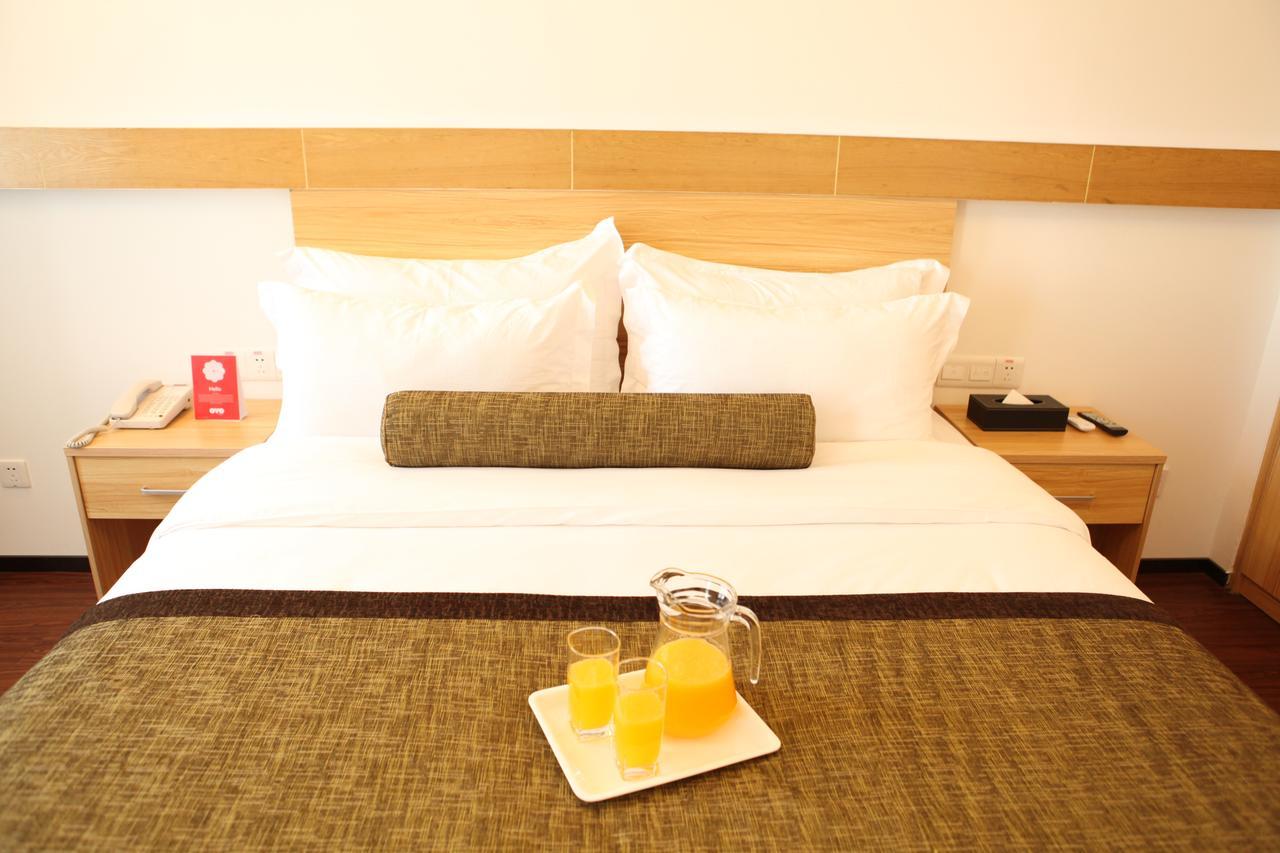 Oyo8001 Tiandi Hotel Sencsen Kültér fotó