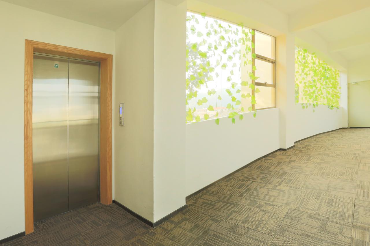 Oyo8001 Tiandi Hotel Sencsen Kültér fotó